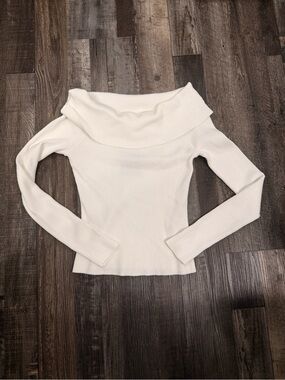 H&M Off-Shoulder Ribbed Sweater - Off White
